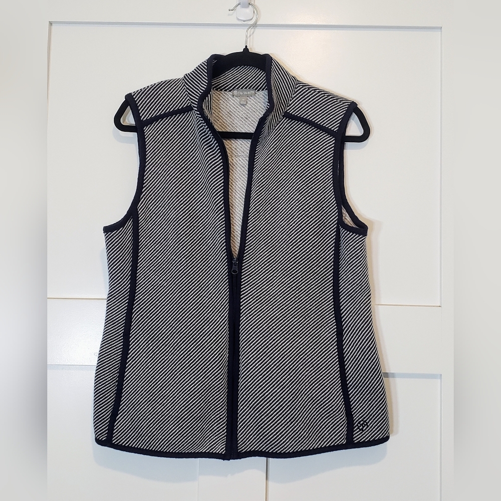 T By Talbots Knit Sweater Vest Full Zip Front Hand Pockets Black White Medium